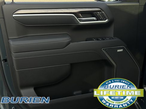 New 2026 Chevrolet Silverado 1500 LTZ w/ LTZ Premium Package image 9