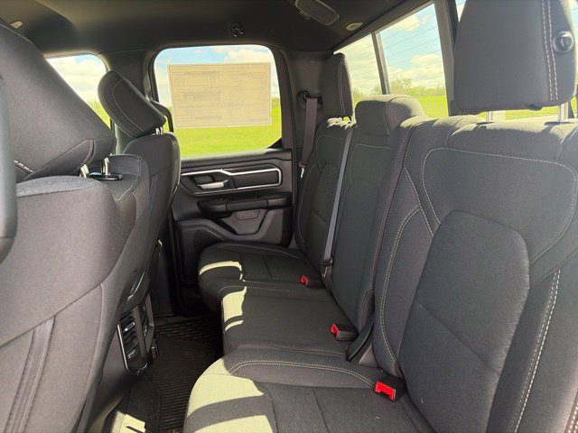 Used 2025 RAM 1500 Big Horn AWD/4WD image 11