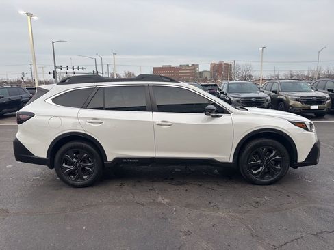 Used 2022 Subaru Outback Onyx Edition XT AWD/4WD image 4