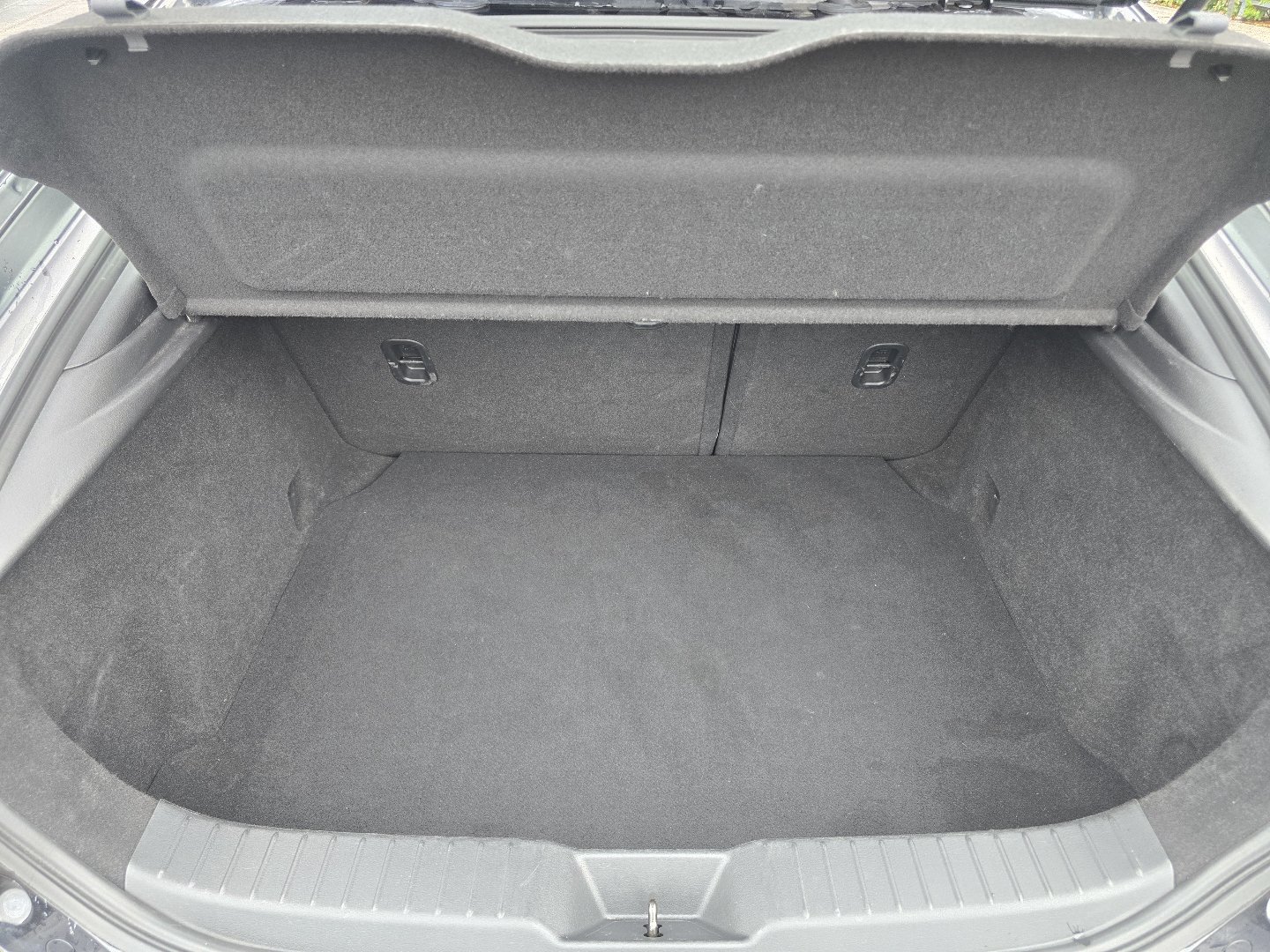 Used 2024 MAZDA MAZDA3 s FWD image 26