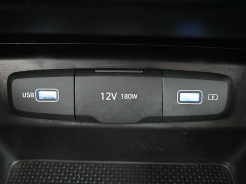 Used 2023 Hyundai Tucson SE AWD/4WD image 17