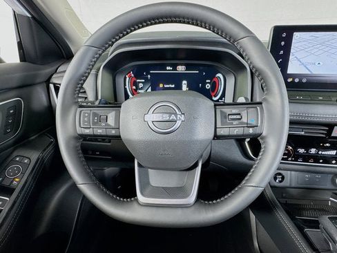 New 2026 Nissan Rogue Platinum w/ Platinum Premium Package image 10