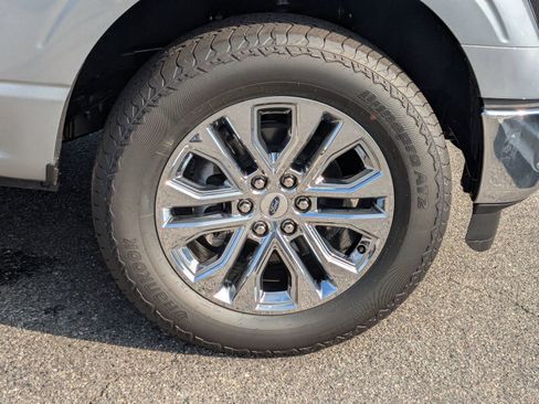 New 2025 Ford F150 Lariat w/ Equipment Group 501A Mid image 12