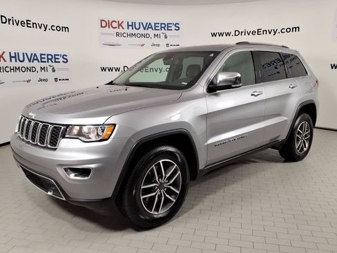 Used 2021 Jeep Grand Cherokee Limited AWD/4WD image 1