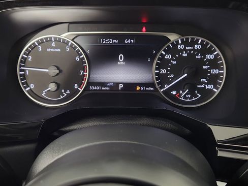 Used 2024 Nissan Pathfinder SV image 16