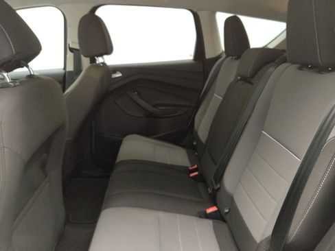Used 2014 Ford Escape SE FWD image 18
