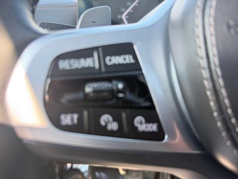 Used 2025 BMW X5 xDrive40i AWD/4WD image 22