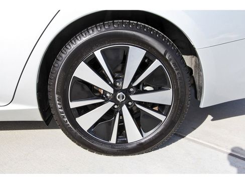 Used 2020 Nissan Altima 2.5 SL image 32