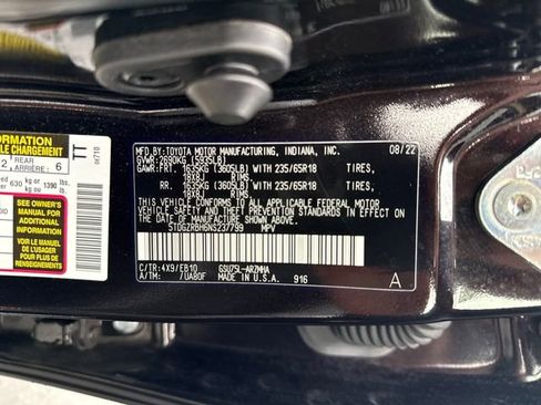 Used 2022 Toyota Highlander XLE image 20