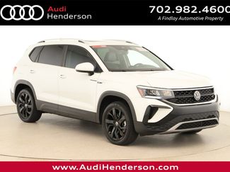 Used 2023 Volkswagen Taos SE w/ Panoramic Sunroof Package image 1