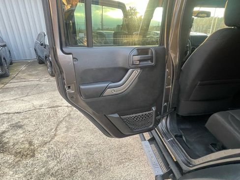 Used 2017 Jeep Wrangler Unlimited Sport w/ Quick Order Package 23S image 12