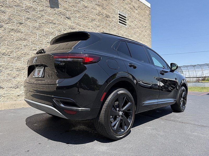 Used 2023 Buick Envision Preferred FWD image 3