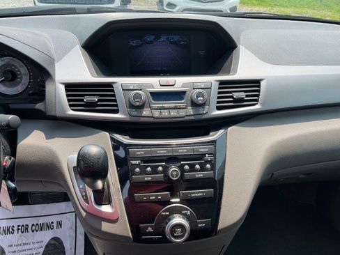 Used 2011 Honda Odyssey EX-L image 25