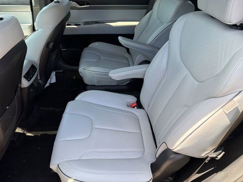 Used 2025 Hyundai Palisade SEL FWD image 20