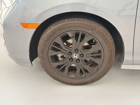 Used 2025 Honda Odyssey Sport-L image 27