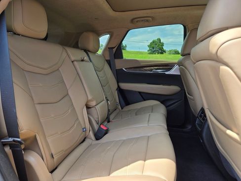 Used 2024 Cadillac XT5 Premium Luxury w/ Platinum Package FWD image 19