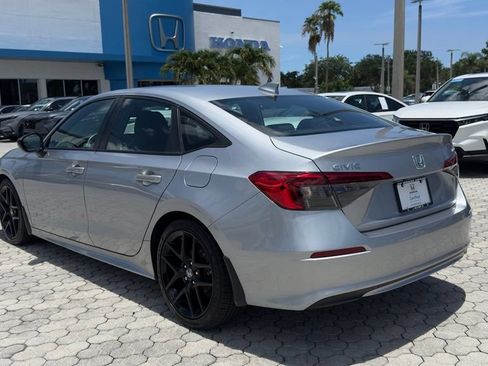 Used 2024 Honda Civic Sport image 9