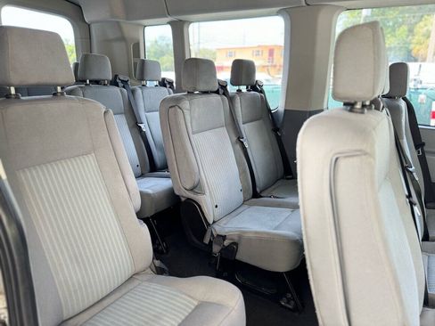 Used 2019 Ford Transit 350 XLT RWD image 11