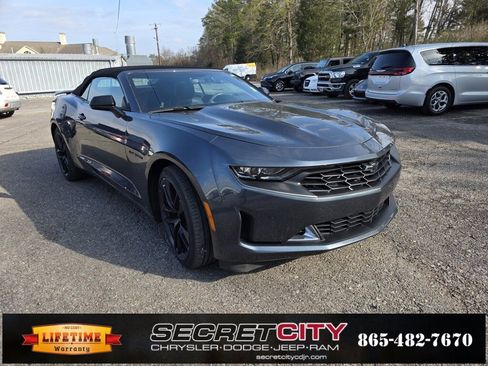 Used 2023 Chevrolet Camaro LT w/ RS Package image 3