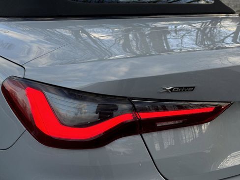 Used 2023 BMW 430i xDrive Convertible w/ M Sport Package image 26