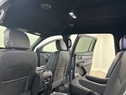 New 2026 Buick Enclave Sport Touring w/ Power Package image 27