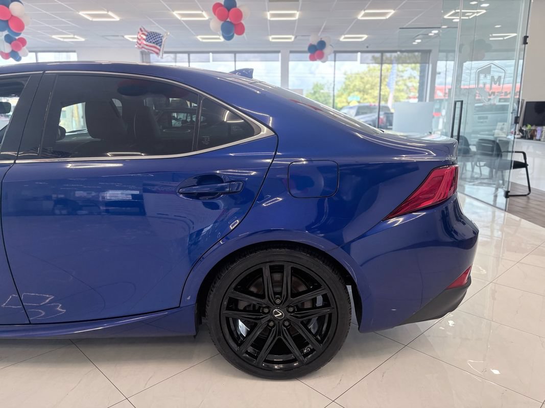 Used 2020 Lexus IS 300 F Sport w/ Blackline Edition AWD/4WD image 7