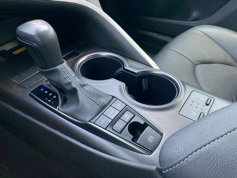 Used 2024 Toyota Camry XSE w/ Cold Weather Package FWD image 28