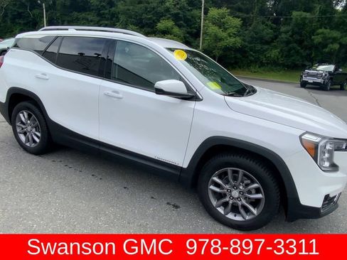 Certified 2023 GMC Terrain SLT AWD/4WD image 2