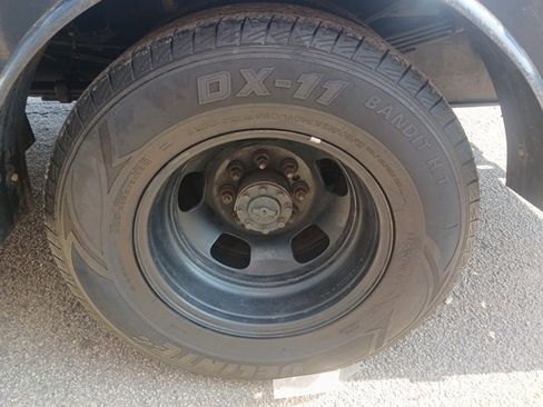 Used 2018 RAM 3500 Tradesman w/ Chrome Appearance Group image 15