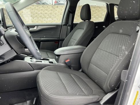 Certified 2023 Ford Escape Active w/ Tech Pack #2 image 4