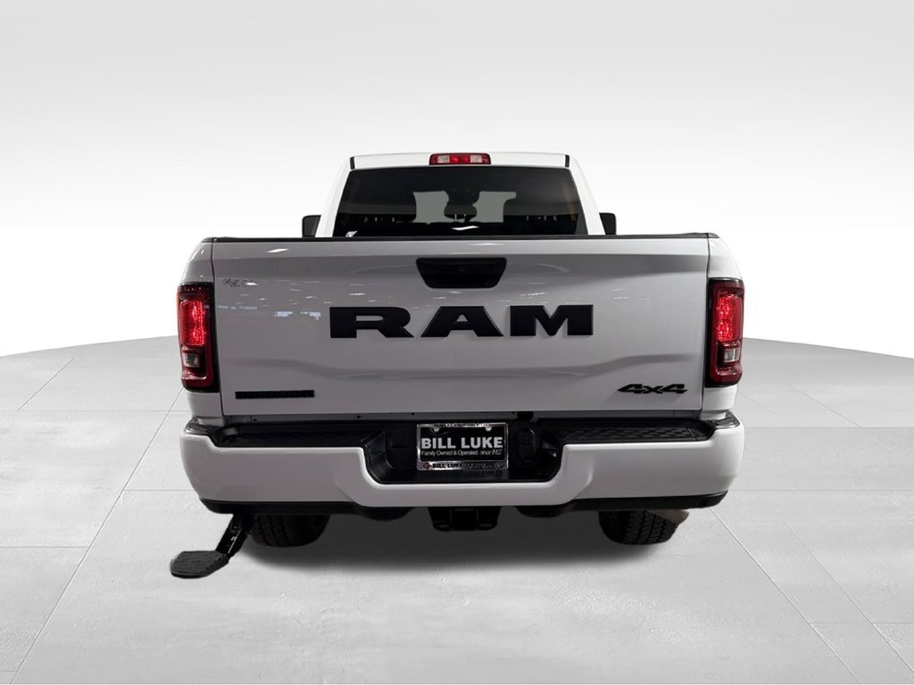 Used 2026 RAM 2500 Big Horn AWD/4WD image 7