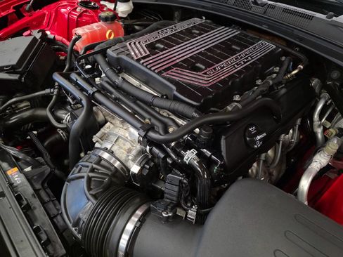 Used 2017 Chevrolet Camaro ZL1 RWD image 40