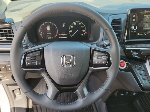 New 2026 Honda Odyssey Elite image 25