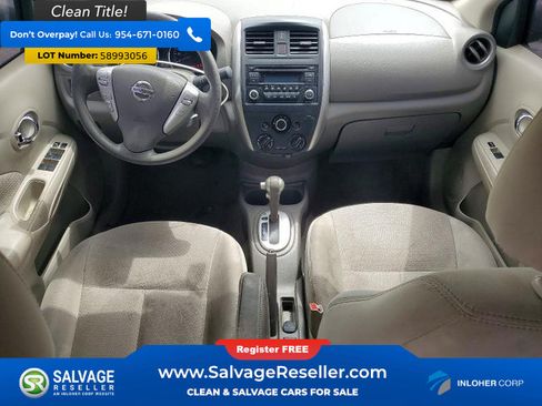 Used 2015 Nissan Versa SV FWD image 11