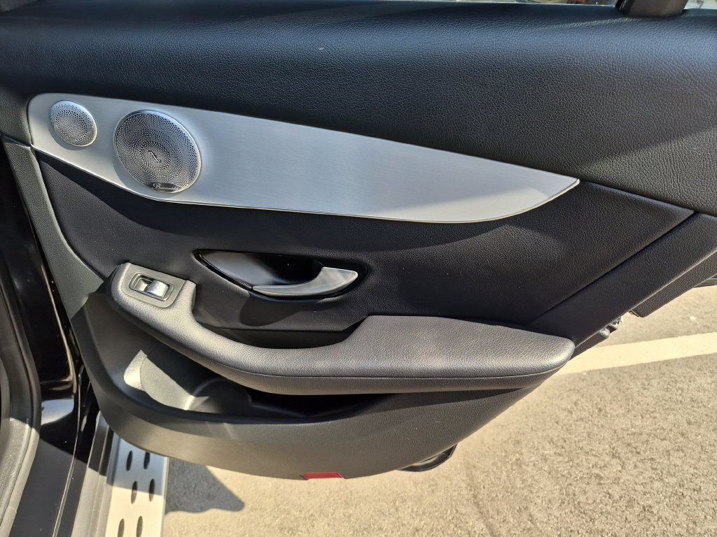 Used 2019 Mercedes-Benz GLC 300 4MATIC Coupe image 19