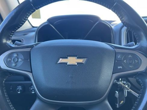 Used 2018 Chevrolet Colorado Z71 image 16
