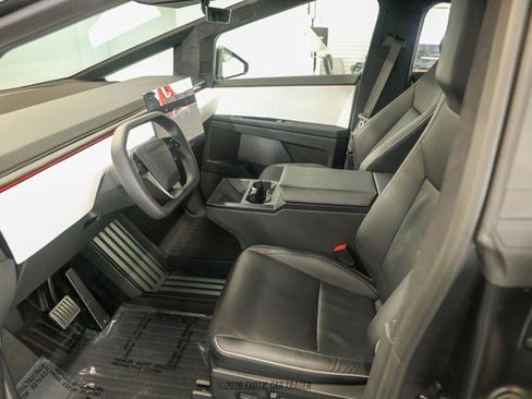 Used 2024 Tesla Cybertruck AWD Crew Cab image 21