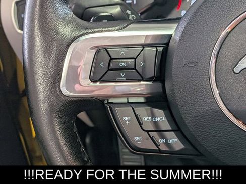 Used 2016 Ford Mustang Premium RWD image 32