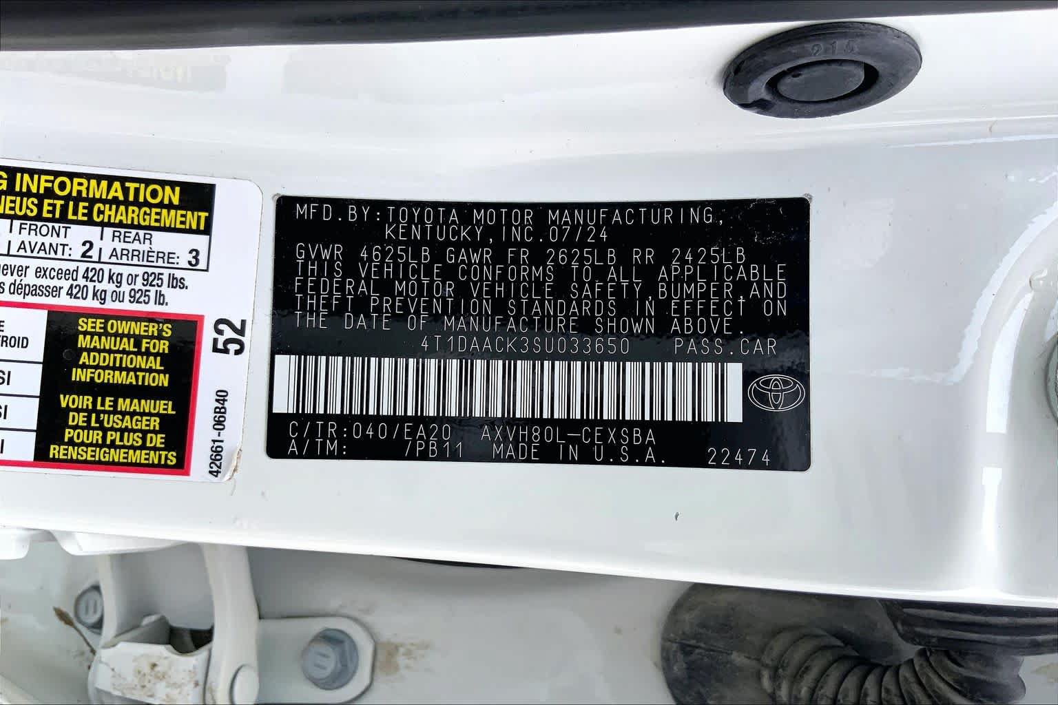 Used 2025 Toyota Camry SE FWD image 36