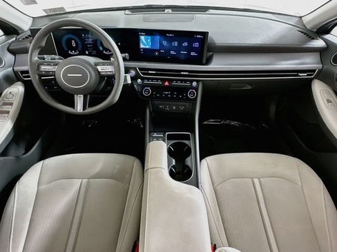 Used 2024 Hyundai Sonata SEL FWD image 13