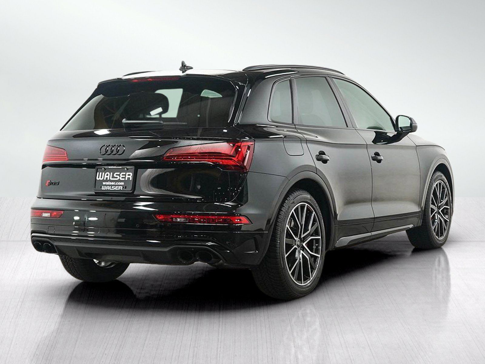 Used 2024 Audi SQ5 Premium Plus w/ Premium Plus Package AWD/4WD image 5