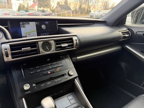 Used 2016 Lexus IS 350 AWD image 13