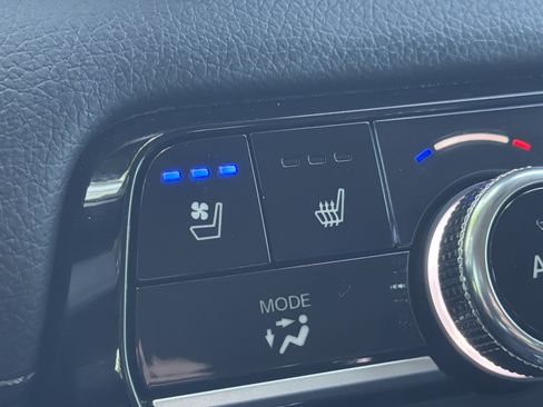 Certified 2025 Honda Pilot Elite image 25