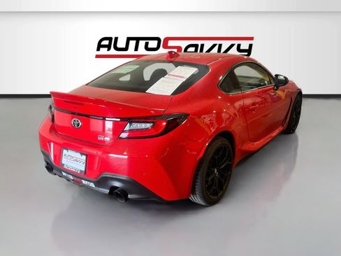Used 2025 Toyota GR86 Premium w/ GR Wheel Package (TMS RWD image 7