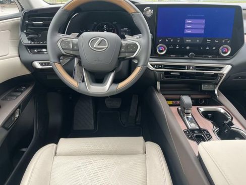 New 2026 Lexus RX 350 AWD image 12