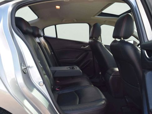 Used 2016 MAZDA MAZDA3 s Grand Touring image 22