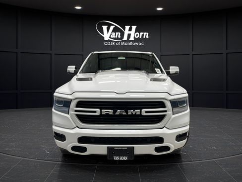 Used 2023 RAM 1500 Laramie AWD/4WD image 2