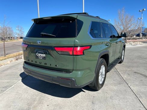 Used 2023 Toyota Sequoia SR5 w/ SR5 Premium Package image 9