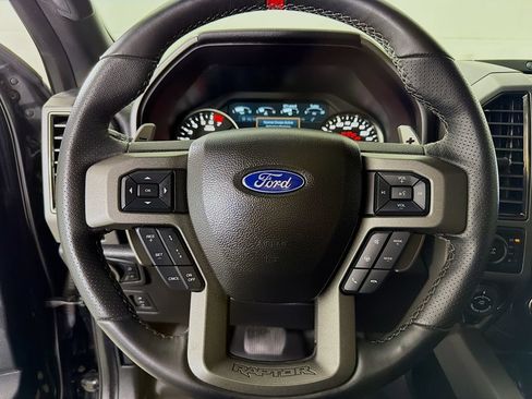 Used 2020 Ford F150 Raptor w/ Equipment Group 802A Luxury AWD/4WD image 15