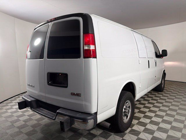 Used 2020 GMC Savana 2500 w/ Driver Convenience Package RWD image 11